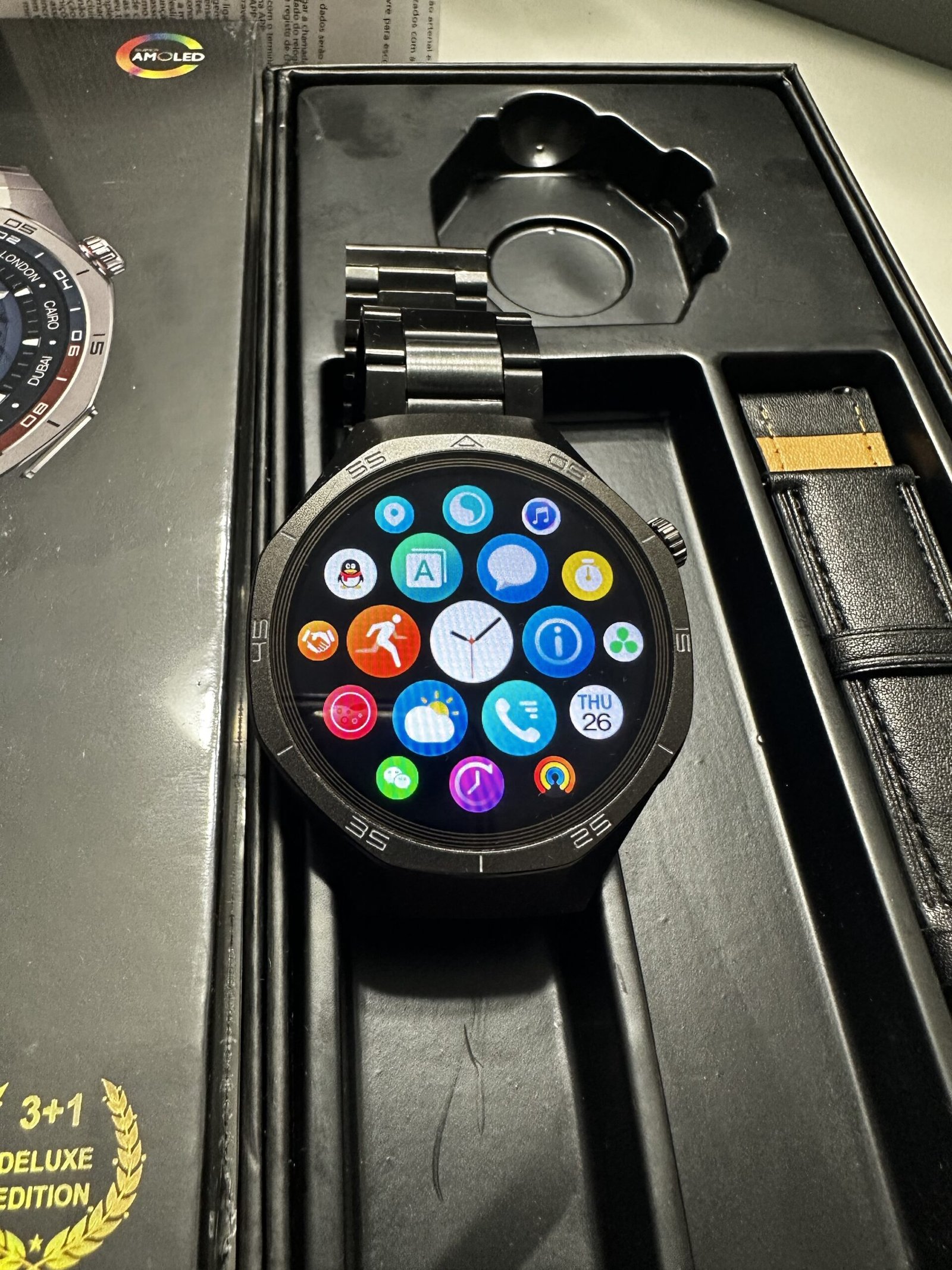AMOLED Smartwatch